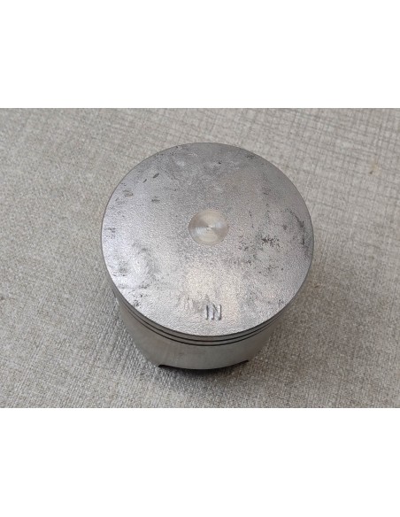 Piston cote standard pour modèles CR125R 80/84 idem références 13101KA3710 13