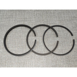 jeu de segments +1mm pour CA95 BENLY HONDA 13051-201-000  13051-030-000