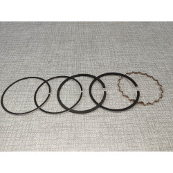 jeu de segments C70Z CUB C90Z  HONDA 13011-098-771 idem 13011-098-772