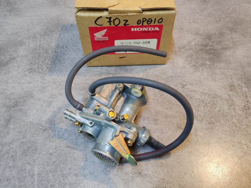 Carburateur C70K1 1972 (P03A) HONDA 16100-092-305