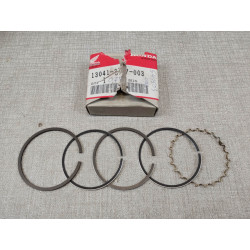 Un jeu de segments cote +0.75mm pour CB400 Four  HONDA 13041-377-003