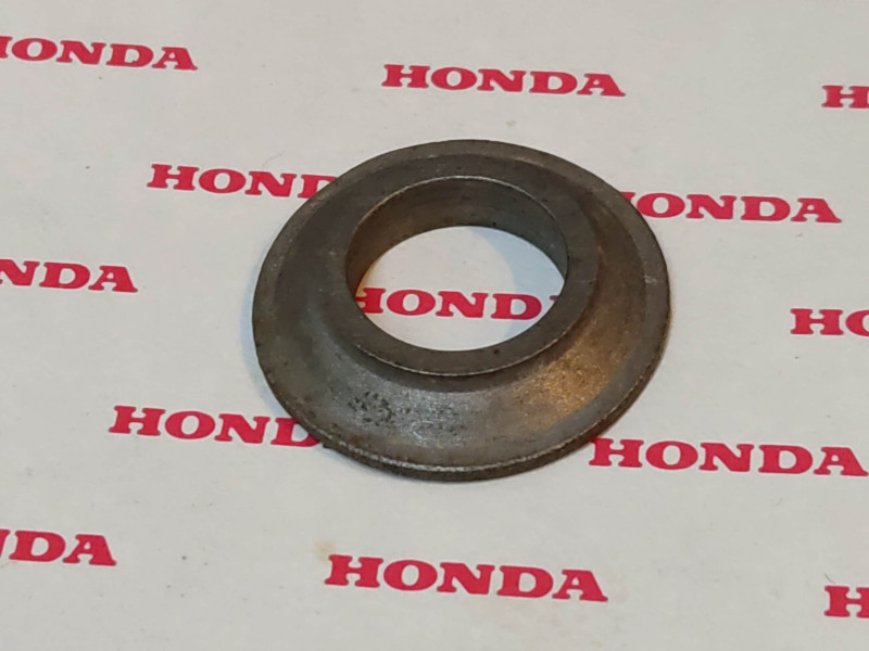Entretoise interne pompe huile P50 PC50 PS50 P25 HONDA 14315-044-010