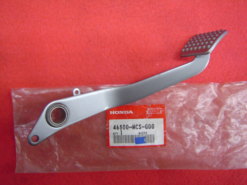 Pédale frein arrière Honda ST1300 Pan European 46500-MCS-G00
