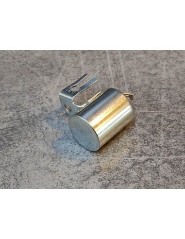 Condensateur ADAPTABLE S65 CT70 SS50 ST50/70 DAX HONDA 30250-035-006P