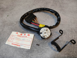 Embase de contacteur à clefs pour GL1200 A/I GOLDWING HONDA 35104-MG9-405