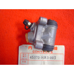 Cylindre de frein gauche Honda TRX200 86-87 | Réf. 45370HB3003