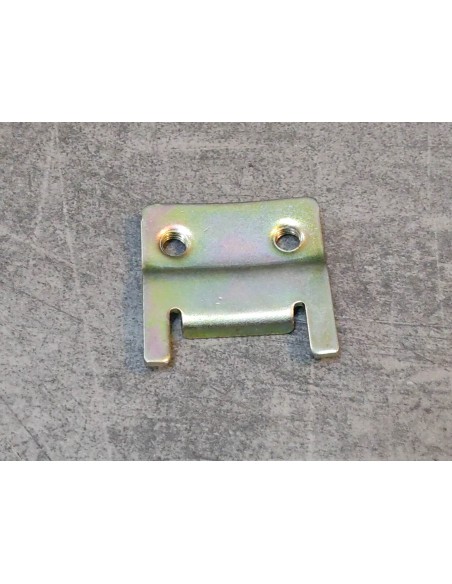 Plaque écrou garde-boue NC50 NA50 HONDA 61106-147-670