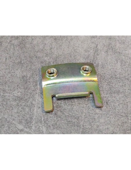 Plaque écrou garde-boue NC50 NA50 HONDA 61106-147-670