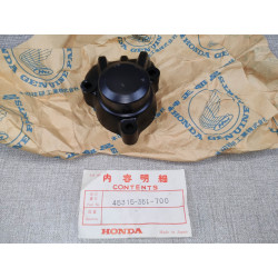 exterieur d'étrier CB125 B6 K6 neuf origine HONDA 45315-351-700