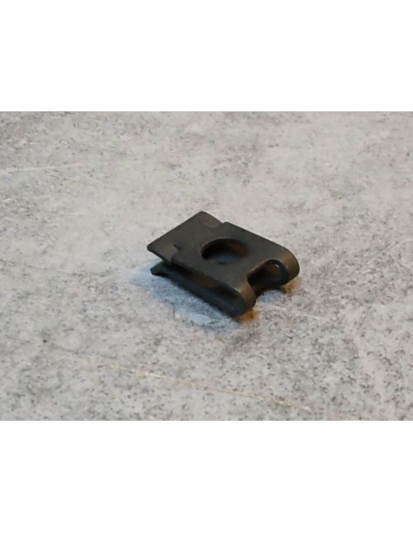 Ecrou agrafe 4 mm HONDA 90305-SA0-000
