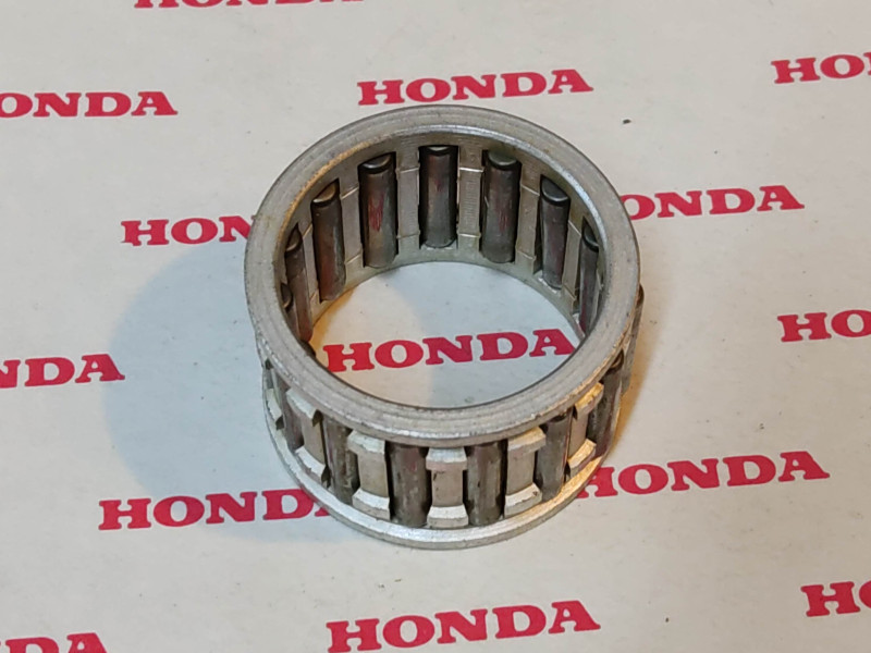 Roulement à aiguille T500 S800 HONDA 91205-504-000