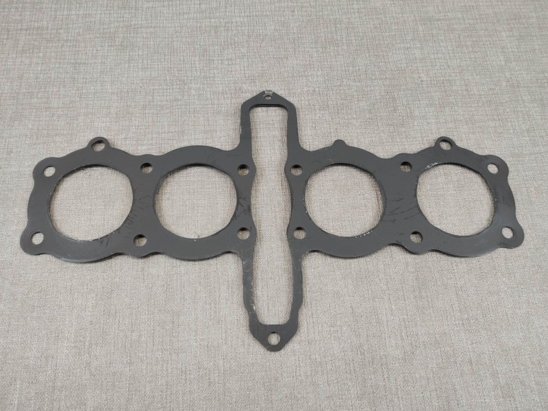 Joint de culasse ADAPTABLE CBX400 honda 12251-MA6-000A