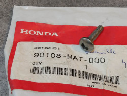 Vis BTR tete bombée épaulée 5x21 mm HONDA 90108-MAT-000