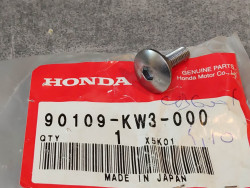 Vis BTR spéciale épaulée 5x17 mm HONDA 90109-KW3-000