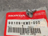 Vis BTR spéciale épaulée 5x17 mm HONDA 90109-KW3-000