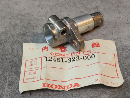 Support alu du cable de compte-tours CB500 CB550 CB650 HONDA 12451-323-000