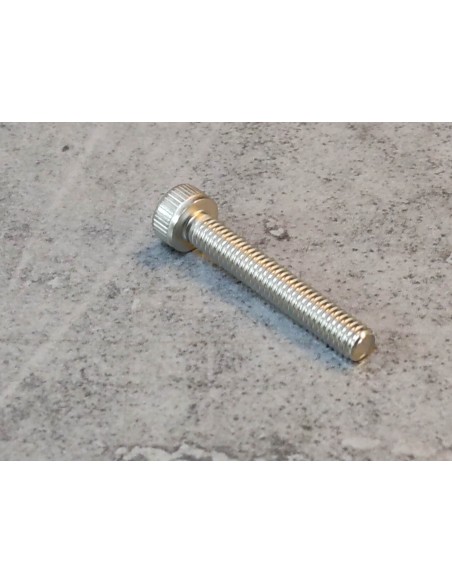Boulon douille 4x25 mm HONDA 90120-MJE-D00