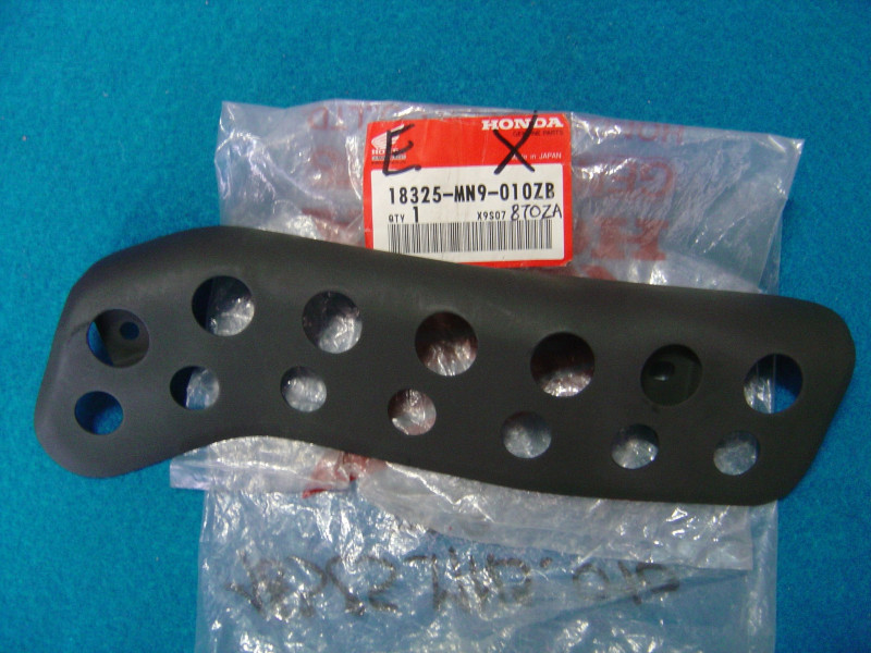 Protection pot d'échappement Honda NX650D 18325MN9010ZB
