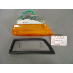 Clignotant avant droit Honda GL500 GL1100 - Réf 33400463702