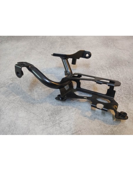 Support unité PGM-FI CBR1000RR 2005 HONDA 38774-MEL-D00