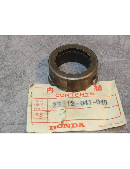 Pignon entrainement primaire ST50/70 DAX Z50 C50M HONDA 23112-041-040