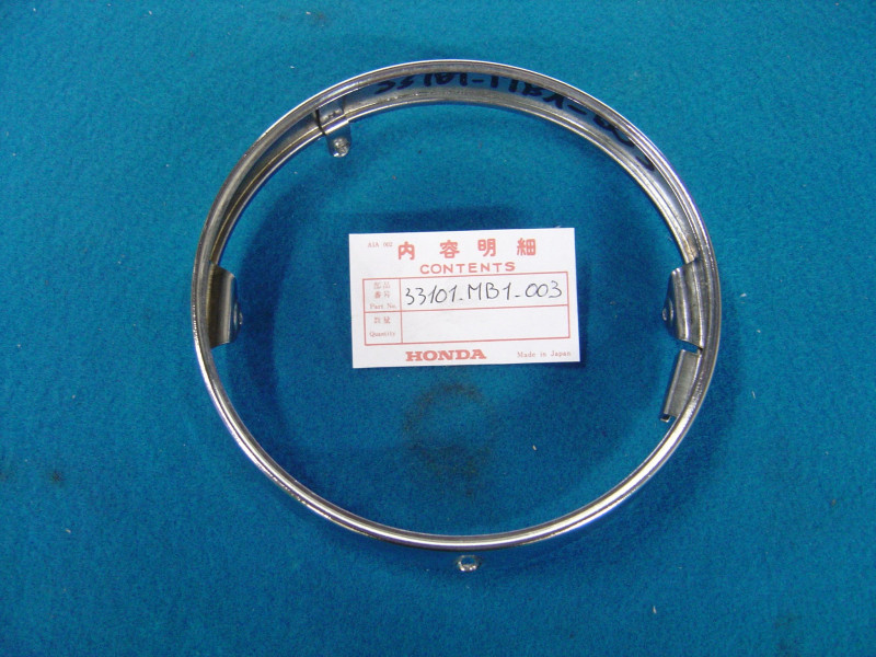 Cerclage de phare Honda VT750C VT1100C - Réf. 33101MB1003