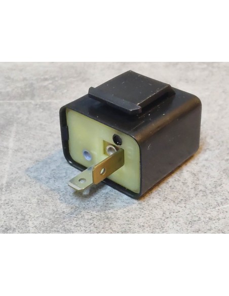 Relais de clignotant PA50 HONDA 38301-GB7-852