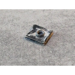 Agrafe à tole 5 mm HONDA 90320-GE2-760