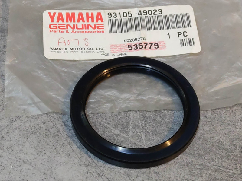 Joint spi 52H YFM200/225/350 YFB250 YFS200... YAMAHA 93105-49023