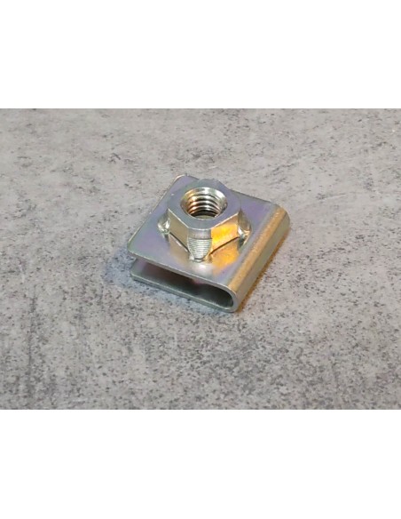 Ecrou agrafe silencieux KAWASAKI 92015-1094