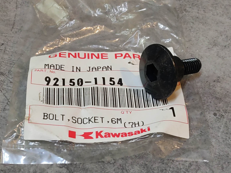 Boulon douille 6 mm KAWASAKI 92150-1154