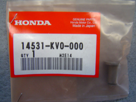 Axe patin avant Honda CBR1000F CB750 - Réf. 14531KV0000