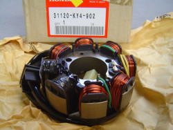 Stator d'alternateur (Denso)de NSR125F 88-92 31120KY4902 31120-KY4-902