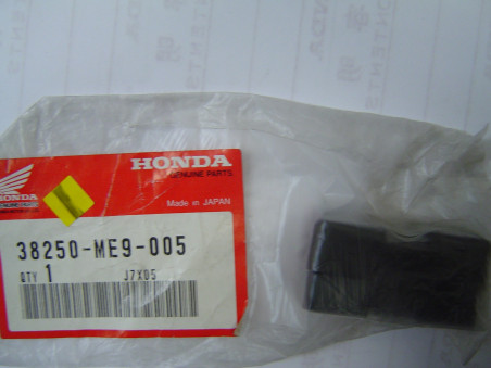 Support Fusible Général Honda GL1000 76 - Réf 38250ME9005