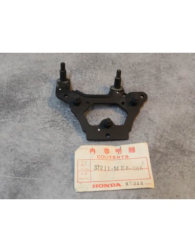 Support des compteurs CX650 C VT500 C 1983/1984 HONDA 37211-ME8-008