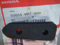 Caoutchouc montage poids platines repose pied CB600F HONDA 50655-MBZ-G00