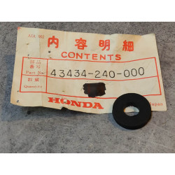 Silentbloc CB125 K2/K3/K6/B6 CB175 K3-K7 CL175 SL175 HONDA 43434-240-000