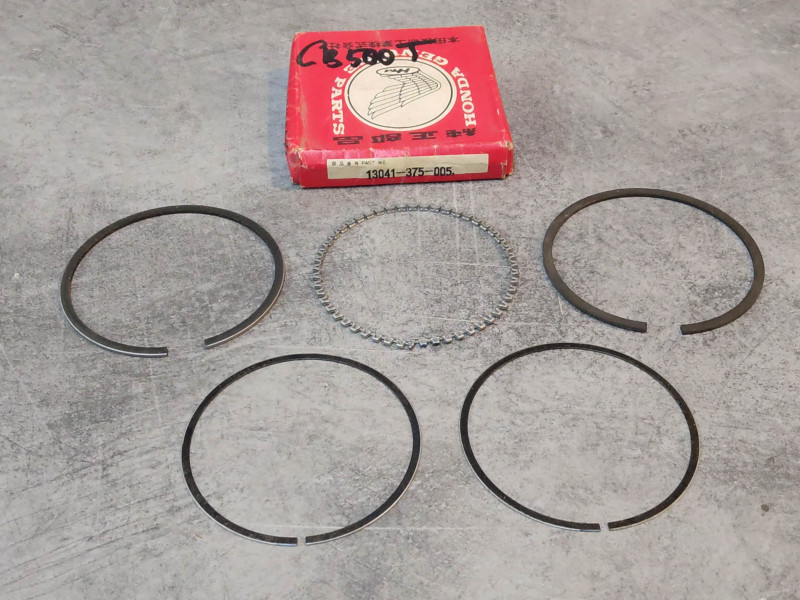 Jeu de segments + 0.75 mm CB450 K0 1965 CB500 T 1975/1976 HONDA 13041-375-005