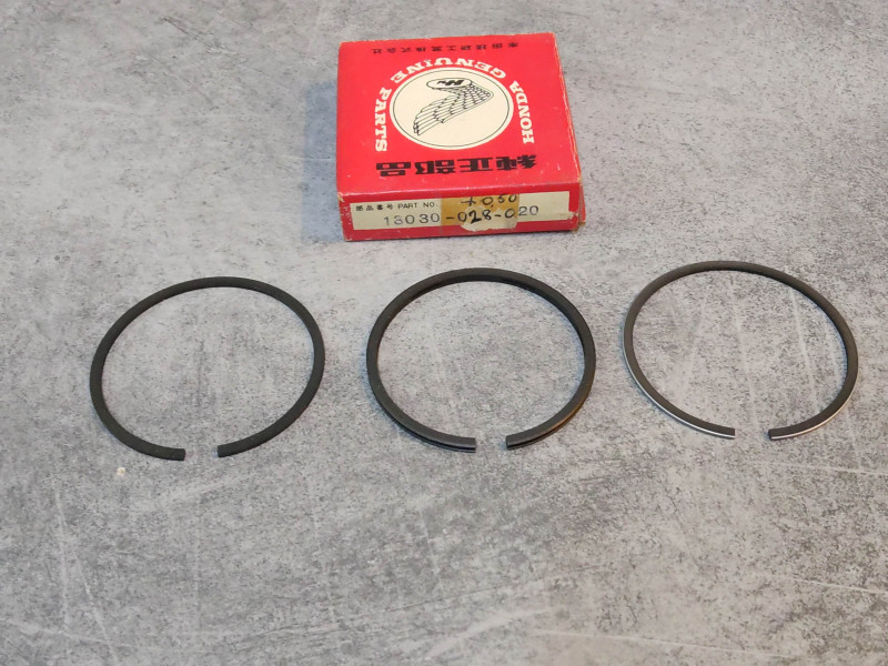 Jeu de segments 0.50 mm CM91 SL90 CT90 C90 CD90 S90 CL90 HONDA 13030-028-020