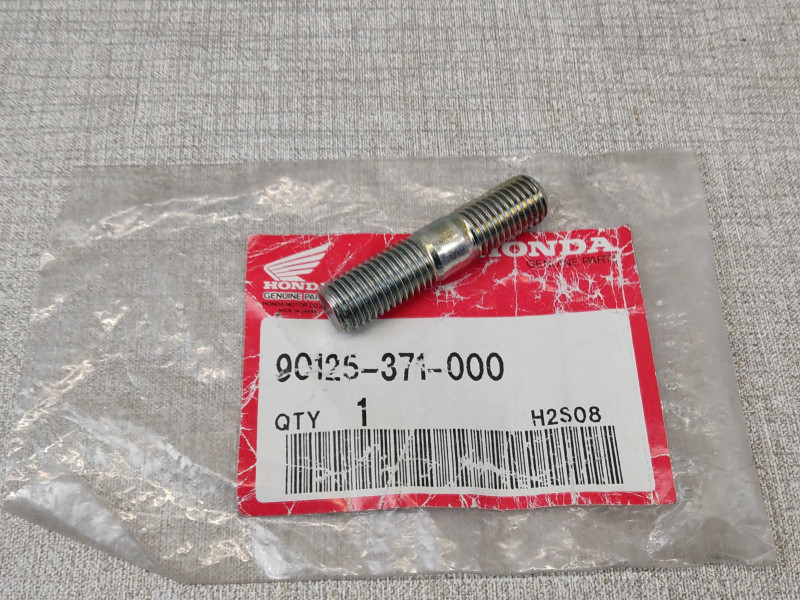 GOujon 10x45 HONDA 90125-371-000