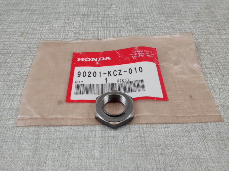 Écrou Spécial 16mm Honda 90201-KCZ-010 | Fixation Moto