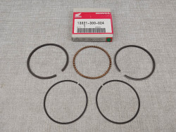 Jeu de segments +0.25 D61,25mm épaisseur 15mm CB750 K0 à K6 CB750 13021-300-024
