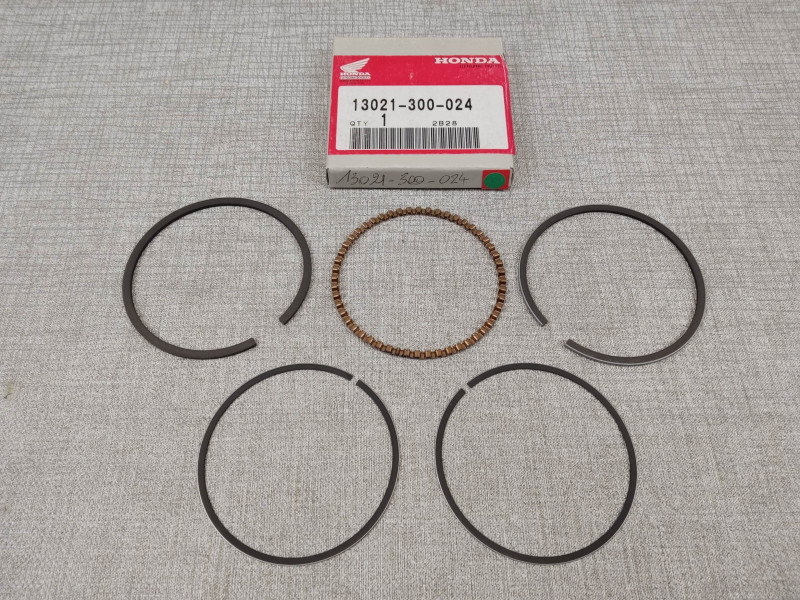 Jeu de segments +0.25 D61,25mm Honda CB750 K0-K6 | 13021-300-024
