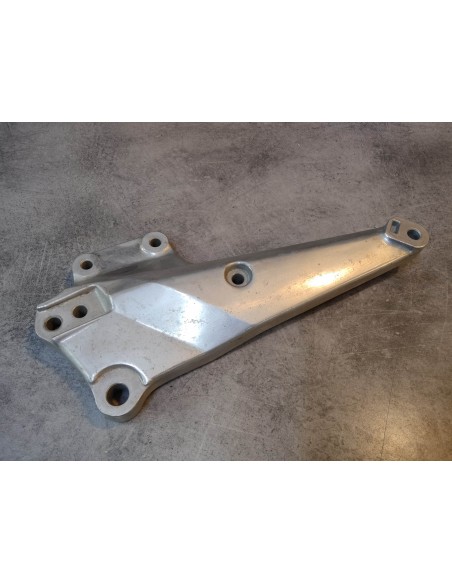Platine repose pied droit CB250 N CB400 N NEW OLD STOCK HONDA 50600-443-610NOS