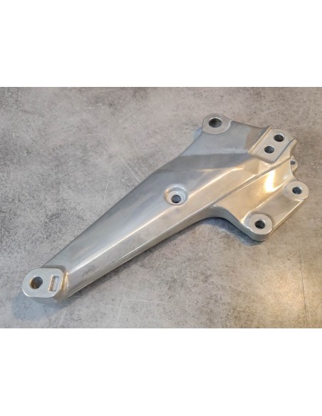 Platine repose pied droit CB250 N CB400 N 1978/1980 HONDA 50600-443-610