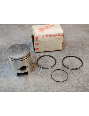 Kit piston 41 mm + segments RV50 1981/1983 SUZUKI 12110-35000K