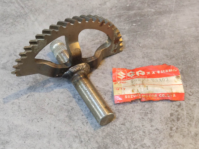 Arbre de kick CP50CH 1985 CP50 CHF 1991 SUZUKI 26210-03A03