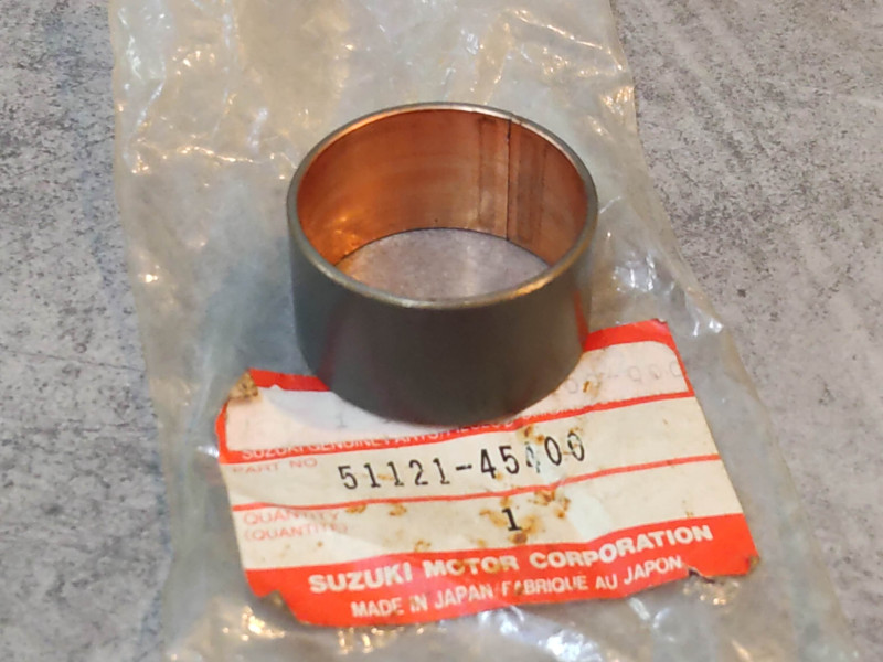 Bague de fourche GS450 GS650 GR650 1981-1985 SUZUKI 51121-45400