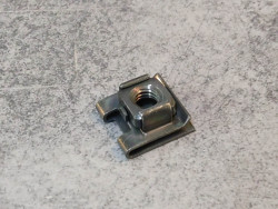 Ecrou agrafe KAWASAKI 9201-1487