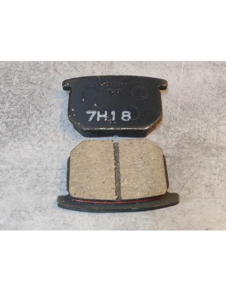 Jeu de plaquettes de frein ADAPTABLE GSX1100X GR650 GS1100 SUZUKI 59300-49820P